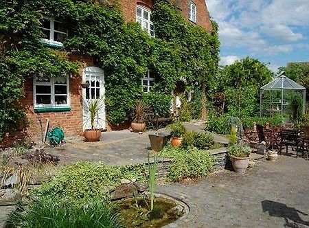 Old Ivy House Bed & Breakfast Nuneaton Εξωτερικό φωτογραφία