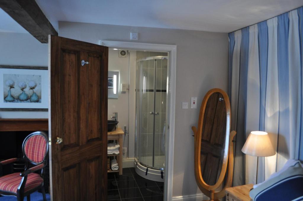 Old Ivy House Bed & Breakfast Nuneaton Δωμάτιο φωτογραφία